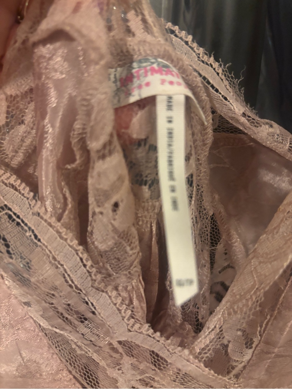 Free People Blush Pink Lace Boho Tunic Tank Top fits XS-S - Picture 6 of 6